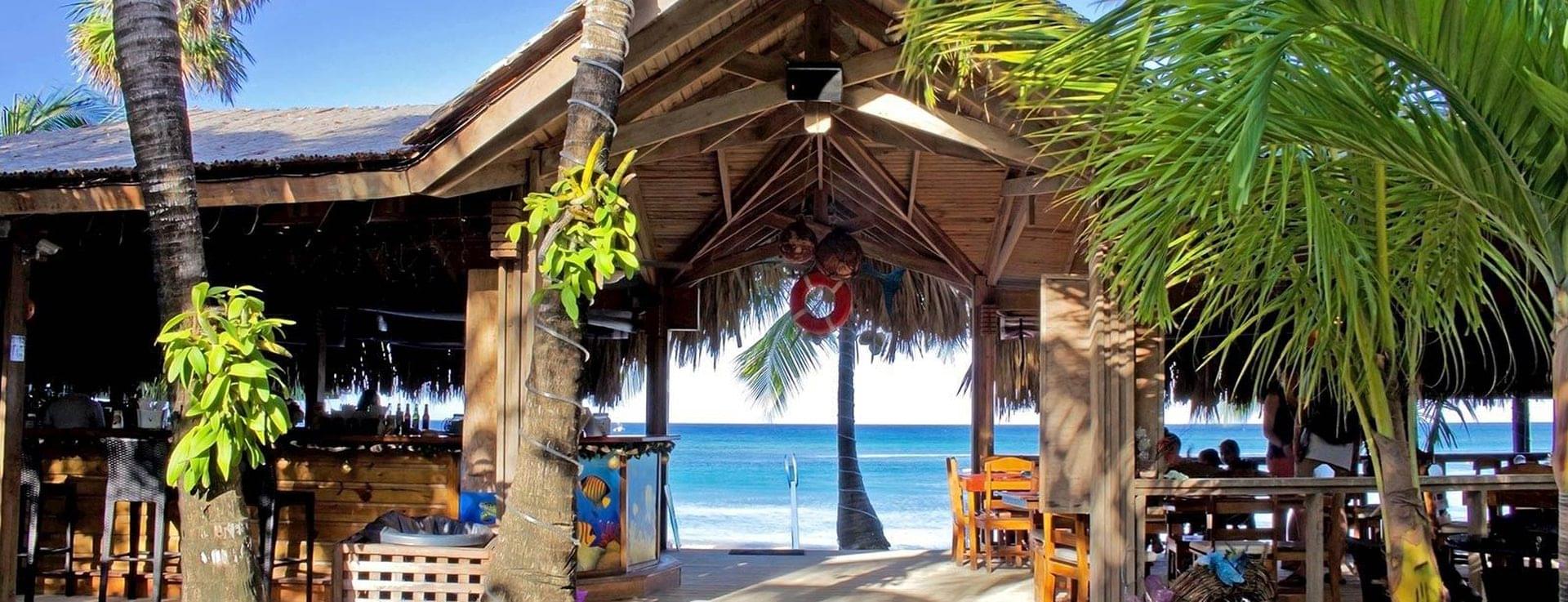 CAYUCO REEF DIVERS ROATAN