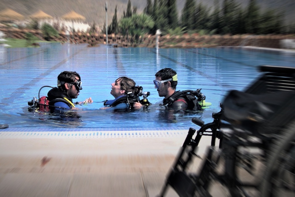 DIVERTYSUB, ESCUELA DE BUCEO