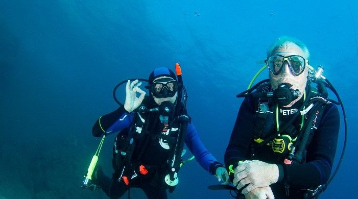 STOLLIS CENTRO DE BUCEO